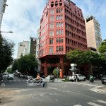 Bán khách sạn 3 sao, 55 phòng, hầm 12 tầng. hđt 1 tỷ. 2mt lê thánh tôn & lê anh xuân. giá 300 tỷ