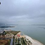 Bán căn hộ 1pn 45m2 view biển tòa alacarte hạ long bay. trước mặt là bãi tắm marina hùng thắng