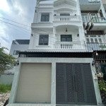 Chính chủ bán gấp nhà phố mới 100% phước kiển giá đầu tư thương lượng khách thiện chí