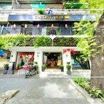 Chính chủ cần cho thuê mặt tiền ngang 12m lê lợi, phường bến thành, quận 1 giá tốt bao đẹp