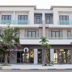 Chính chủ bán 2 căn tại vsip bắc ninh sổ đỏ sẵn, giá tốt, nhà đẹp, cần sales hỗ trợ hh