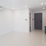 Bán căn officetel 37m2 hoàn thiện cơ bản tại lavida plus nguyễn văn linh q7 giá 2 tỷ bao hết