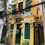 Cho thuê nhà mặt phố tây kết: dt 80m2 tầng 1, mt 5m nhà mới, thông sàn, giá: 12tr