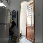 Nguyễn công hoan 3 tầng lầu 7 phòng thu nhập tốt
lh 0906.38.99.79