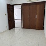 Cho thuê căn hộ quốc cường gia lai 3pn lớn