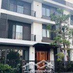 Bán gấp căn biệt thự song lập diện tích 166m2 tại hà đô charm villas giá 25ty3 liên hệ 0773286021