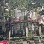 Bán bthự kđt mới cầu giấy, trân thái tông, lô góc 236 m2, 4 t, xây được building, kinh doanh vip.