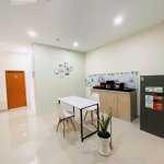 Cho thuê phòng (trong căn hộ dịch vụ) tại cc long sơn huỳnh tấn phát, 3,8 tr/tháng, view sông