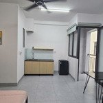 Căn hộ 1 phòng ngủ bancol full nt hiện đại ở bình chánh liền kề đh văn hiếnm chỉ 4 triệu
