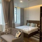 Tòa căn hộ ngay biển mỹ khê đà nẵng, 04 tầng 7 căn hộ, doanh thu 35tr/tháng