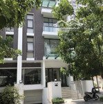 Cho thuê lk nguyễn tuân - thanh xuân, 100m2 x 4tầng, 1 hầm, mt:7m. đầy đủ đh,nl, ôtô đỗ thoải mái.