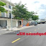 Duy nhất căn shophouse 3 tầng kế góc - view công viên 1ha, hướng bắc