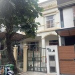 Cho thuê nhà biệt thự hưng thái 1 & 2, 28 triệu, 126m2 tại tân phong, q7, tp.hcm