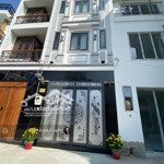 Nhà đẹp sát mặt tiền phạm văn đồng, hẻm oto 4.5, gv giáp bình thạnh 4 tầng có thang máy, chỉ 9.8 tỷ
