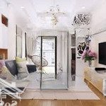 Chính chủ muốn chuyển sang căn 3 ngủ cần bán cc phú gia residence 100m2 giá 5,8 tỷ 2pn 2wc
