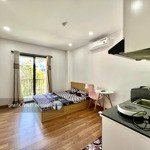 Cho thuê căn hộ bancol, thang máy, máy giặt riêng thiết kế hiện đại, luxury, gần cầu vượt 3 tháng 2