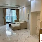 Hot! duy nhất 1 căn góc vpđn sunshine sky city, 2pn, view thoáng giá tốt lh 0869787436