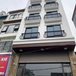 Toà văn phòng 8 tầng 22 tỷ phố trần quốc hoàn- quận cầu giấy