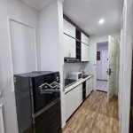 Chính chủ cho thuê chung cư mini 48m2 full đồ đẹp phố hồng tiến có ban công giá 6 triệu.0916393862