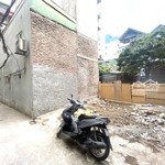 Bán đất 40m2 gần khu đô thị văn khê. ô tô qua nhà. ngõ thông. 6,2 tỷ. 0902160163