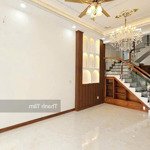 Chính chủ bán nhà mới đ.nguyễn đình chiểu, phường 3, phú nhuận, dt60m2, 3pn2wc, gía 1tỷ880, shr.