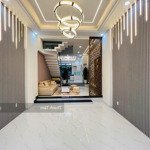 Chính chủ cần bán căn nhà đ. hoa lan, p7, phú nhuận, dt65m2, 3pn2wc, giá 1 tỷ 870,nội thất mới, shr