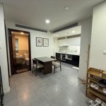Chính chủ cho thuê gấp căn hộ 1pn, tầng cao, 55m tại watermark 395 lạc long quân tây hồ hà nội