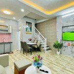 Sở hữu căn nhà mặt tiền đường triệu view giá hot bất ngờ