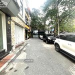 Siêu hiếm! nhà dân xây 2 thoáng, cạnh hồ ô tô đỗ ngày đêm, bước chân ra phố, gần aeon, cầu vĩnh tuy