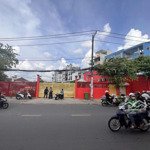 Bán nhà đất lớn phân chia anh em dt 25m x 100m sổ hồng riêng 1 người đứng tên đất khu dân cư