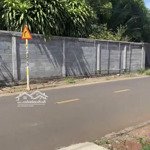 Bán nền 7 dài 32 nỡ hậu 68tại p xuân tân tplk mặt tiền kinh danh