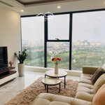 Cho thuê 2 ngủ + 1 đa năng view sân golf, hồ tây đẹp nhất dự án sunshine city