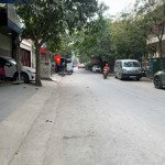 Cc bán bt văn khê, hà đông, dt 181m2 x 3,5 tầng. lô góc, sđcc. giá 34,2 tỷ. lh: 0964769634
