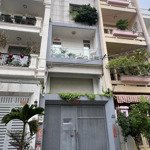 Bán nhà 506 đường 3/2 p14-q10. diện tích 4x18- 3 tầng- giá 17 tỷ. hẻm xe hơi 8m khu bàn cờ cực đẹp.