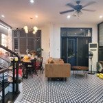 Bán nhà đường lê văn lương, dt 55m2x mt 4.1m 5 tầng, 2 mặt thoáng, đường 2 ô tô tránh, gần mặt phố