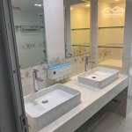 Bán căn hộ hacisco 107 nguyễn chí thanh dt 113m2 thiết kế 3pn - 2wc giá 8.5 tỷ