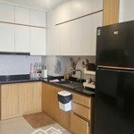 Bán căn 3pn 82m2, view ngoại khu thoáng, đã có sổ, full nội thất, giá 3.2 tỷ, rainbow-vinhomes q9