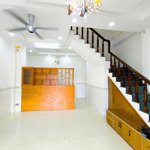 Nhà phố 4 tầng, ngang 5.5m, hoàn công đủ, đường ô tô 9m, ngay đông tăng long.