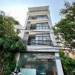 Chính chủ bán nhà phân lô an dương vương, tây hồ. dt 123m2*5tầng. 2 mặt thoáng cực đẹp. ôtô vào nhà