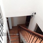 Chủ định cư cần bán gấp nhà hxh đường phan đăng lưu, ngay ngã 4 phú nhuận, 4.5x14m, 3 tầng btct