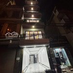 Ngõ thông tứ tung - phân lô oto - thửa đất vuông đẹp - 6 tầng thang máy - kinh doanh mọi ngành nghề