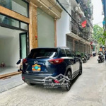 Lh 0984423762 phân lô - ô tô 16 chỗ ra vào - thang máy - full nội thất - gần quận uỷ - xem là
