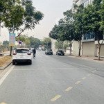 Bán nhà lâm hạ - phân lô - thang máy - trung tâm lõi long biên - chỉ hơn 30 tỷ nhà phố đẳng cấp