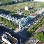 Chính chủ bán lại nền đất đẹp stc long thành có sổ sẵn gần tiện ích, hồ điều hoà 0933058266