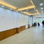 Bán nhà phố nghĩa đô, cầu giấy, 55m2, 7 tầng, thang máy, ô tô, tặng nội thất, 18.2 tỷ