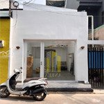 Nhà đường đỗ quang thuận tiện ở và kinh doanh. giá 14 triệu/th