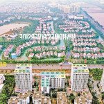 Gia đình cần bán căn góc 3pn hướng ban công đông nam view biệt thự vinhomes 4,14 tỷ