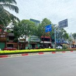 Cho thuê nhà 1 trệt 3 lầu vị trí đẹp đường thống nhất giá chỉ 30tr/tháng