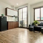 Căn hộ cao cấp siêu rộng 40m2 full đồ mới xây ô tô đỗ mễ trì hạ 6tr5/tháng