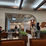 Cho thuê cửa hàng sẵn nội thất quán cafe 40 triệu, 140m2, hồng hà tower, thịnh liệt, hoàng mai